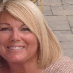 Meet your Posher, Debra